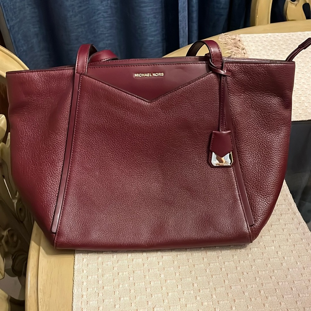 Michael Kors purse